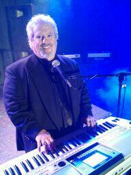 MARK CUTTLER  PIANO/KEYBOARDS/VOCALS's Main Photo