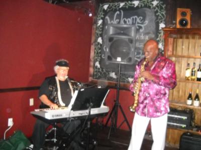MARK CUTTLER  PIANO/KEYBOARDS/VOCALS | Delray Beach, FL | One Man Band | Photo #12