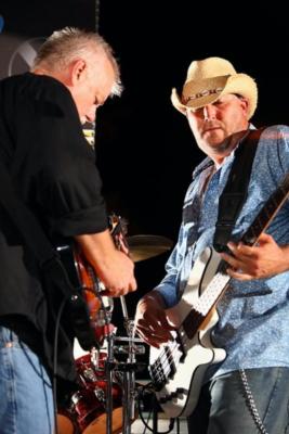CROSSOVERDRIVE | Durham, NC | Cover Band | Photo #7