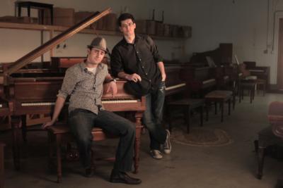 Felix and Fingers | Crystal Lake, IL | Dueling Pianos | Photo #2