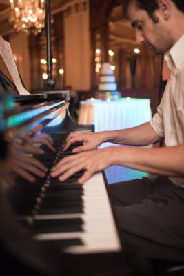 Felix and Fingers | Crystal Lake, IL | Dueling Pianos | Photo #6