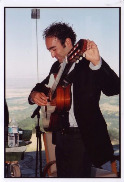 Payam Larijani Spanish Classic Guitar & Jazz, Rock | Laguna Beach, CA | Classical Acoustic Guitar | Photo #7