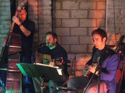 Payam Larijani Spanish Classic Guitar & Jazz, Rock | Laguna Beach, CA | Classical Acoustic Guitar | Photo #11