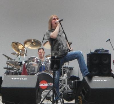 Radiostar - Arena Rock Tribute to 80s Pop/New Wave | New York, NY | Cover Band | Photo #10