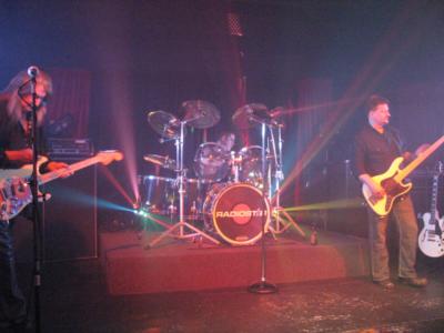 Radiostar - Arena Rock Tribute to 80s Pop/New Wave | New York, NY | Cover Band | Photo #5