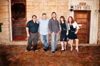 Red Ambition | Bentonville, AR | Cover Band | Photo #5