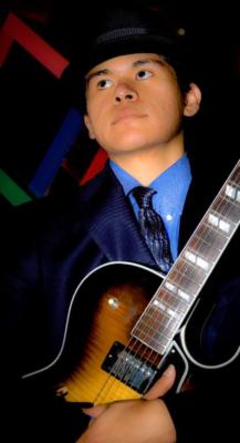 Cristian Perez | Fairfax, VA | Classical Guitar | Photo #4