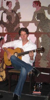 Lliam Christy | Saint Louis, MO | Flamenco Guitar | Photo #3