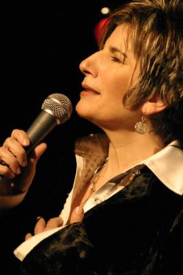 Marieann Meringolo - Romantic, Standards & More's Main Photo