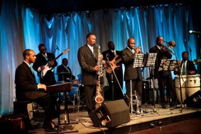 The B-Side Entertainment Group | Princeton, NJ | Cover Band | Photo #2