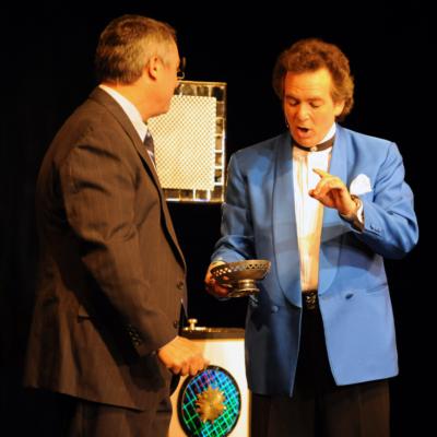 THE COMEDY & MAGIC OF HARRY MAURER | Houston, TX | Comedy Magician | Photo #4