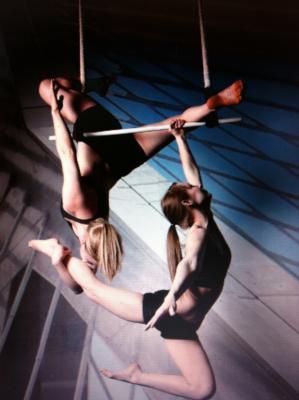 Airly Acrobatics | Boston, MA | Trapeze Artist | Photo #4