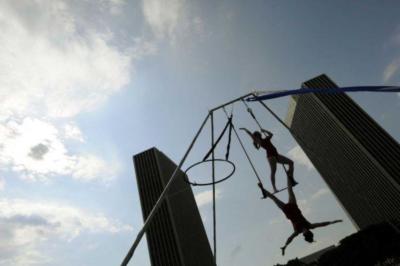 Airly Acrobatics | Boston, MA | Trapeze Artist | Photo #19