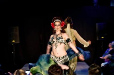 Bellydance With Henna | Portland, OR | Belly Dancer | Photo #12