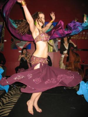 Bellydance With Henna | Portland, OR | Belly Dancer | Photo #15