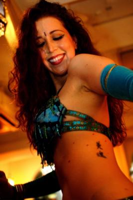 Bellydance With Henna | Portland, OR | Belly Dancer | Photo #10