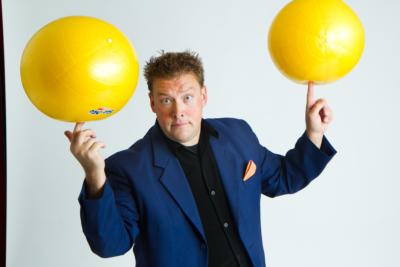 Greg Frisbee: Comedy Juggler & Variety | Santa Cruz, CA | Juggler | Photo #6