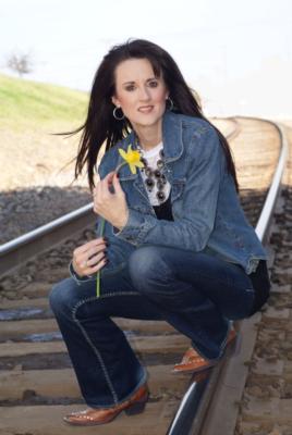 Lois Ann Marler | Columbia, MO | Variety Singer | Photo #7