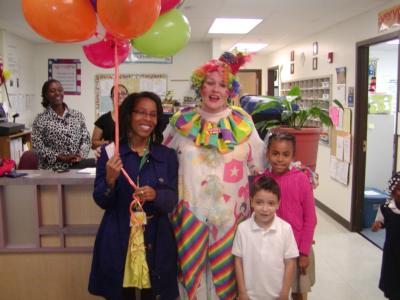 Balloons And More Fun | Chicago, IL | Singing Telegram | Photo #23