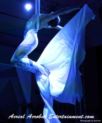 Aerial Acrobat Entertainment | Weehawken, NJ | Acrobat | Photo #6