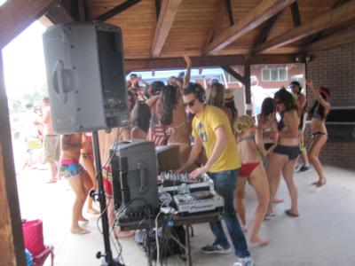 Discosapien NYC | New York City, NY | Event DJ | Photo #17