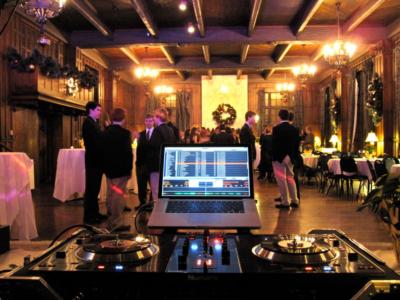 Discosapien NYC | New York City, NY | Event DJ | Photo #4