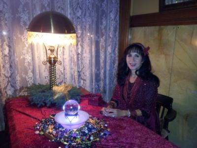 Lezlie Bernal | Las Vegas, NV | Fortune Teller | Photo #7