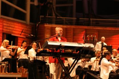 Johnny Barker | Wake Forest, NC | Jazz One Man Band | Photo #3