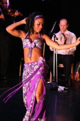Ebony - Traditional and Hip Hop Fusion Belly Dance | Washington, DC | Belly Dancer | Photo #8