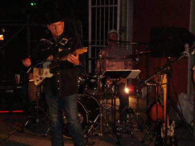 82 Deluxe | Hanford, CA | Country Band | Photo #13