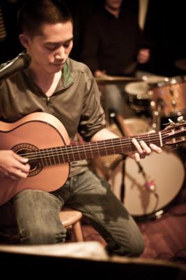 Barmey Ung | Chicago, IL | Acoustic Guitar | Photo #3