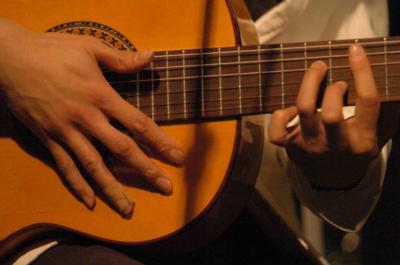 Barmey Ung | Chicago, IL | Acoustic Guitar | Photo #11
