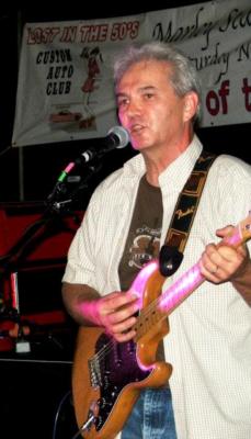 4 ON THE FLOOR WITH OVERDRIVE show | Glen Burnie, MD | 60s Band | Photo #3