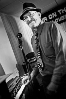 4 ON THE FLOOR WITH OVERDRIVE show | Glen Burnie, MD | 60s Band | Photo #6