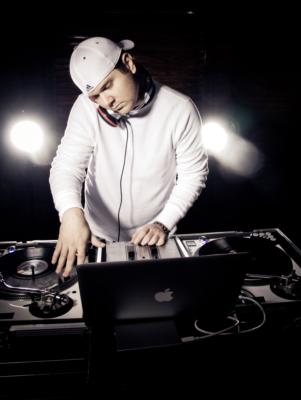 DJ-4SJ | Wilmington, NC | Mobile DJ | Photo #2