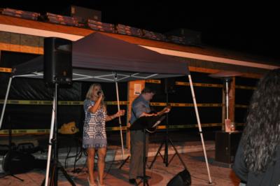 Suzy Estrada | Annapolis, MD | Acoustic Duo | Photo #18