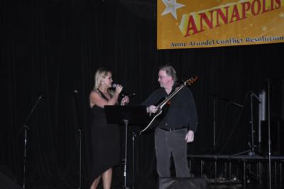 Suzy Estrada | Annapolis, MD | Acoustic Duo | Photo #12