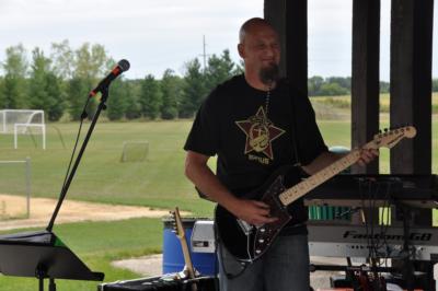 One Ping Only Band | Fontana, WI | Cover Band | Photo #5