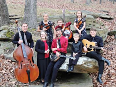 The Farnum Family | Galena, MO | Variety Band | Photo #9