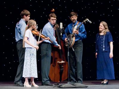 The Farnum Family's Main Photo