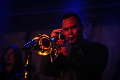 Johnny Holliday | Fort Worth, TX | Jazz One Man Band | Photo #4