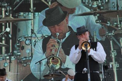 Johnny Holliday | Fort Worth, TX | Jazz One Man Band | Photo #5