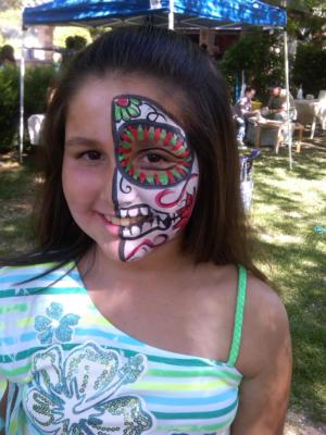 AAAmazing Faces, Henna & Balloon Art By Julie | Ventura, CA | Face Painting | Photo #17