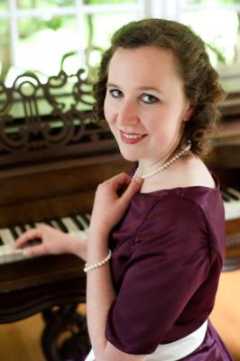 Janna Bisceglia & Whispering Roses | Portland, OR | Harp | Photo #6