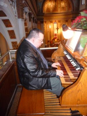 Scott Michael Olson | Worcester, MA | Classical Organ | Photo #6