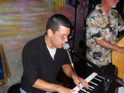 Bill Henry | Forest Hill, MD | Variety Singer | Photo #2