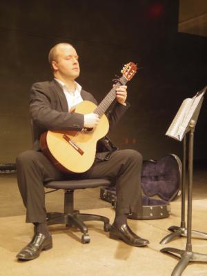 Jesse Acker-Johnson | Tallahassee, FL | Classical Guitar | Photo #2