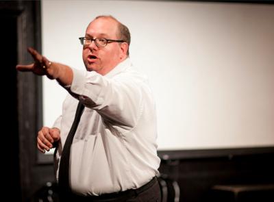 Bill Chott | Pasadena, CA | Comedy Magician | Photo #3