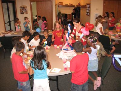 Kidney Impressions | Knoxville, TN | Balloon Twister | Photo #18
