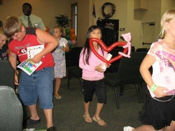 Kidney Impressions | Knoxville, TN | Balloon Twister | Photo #15